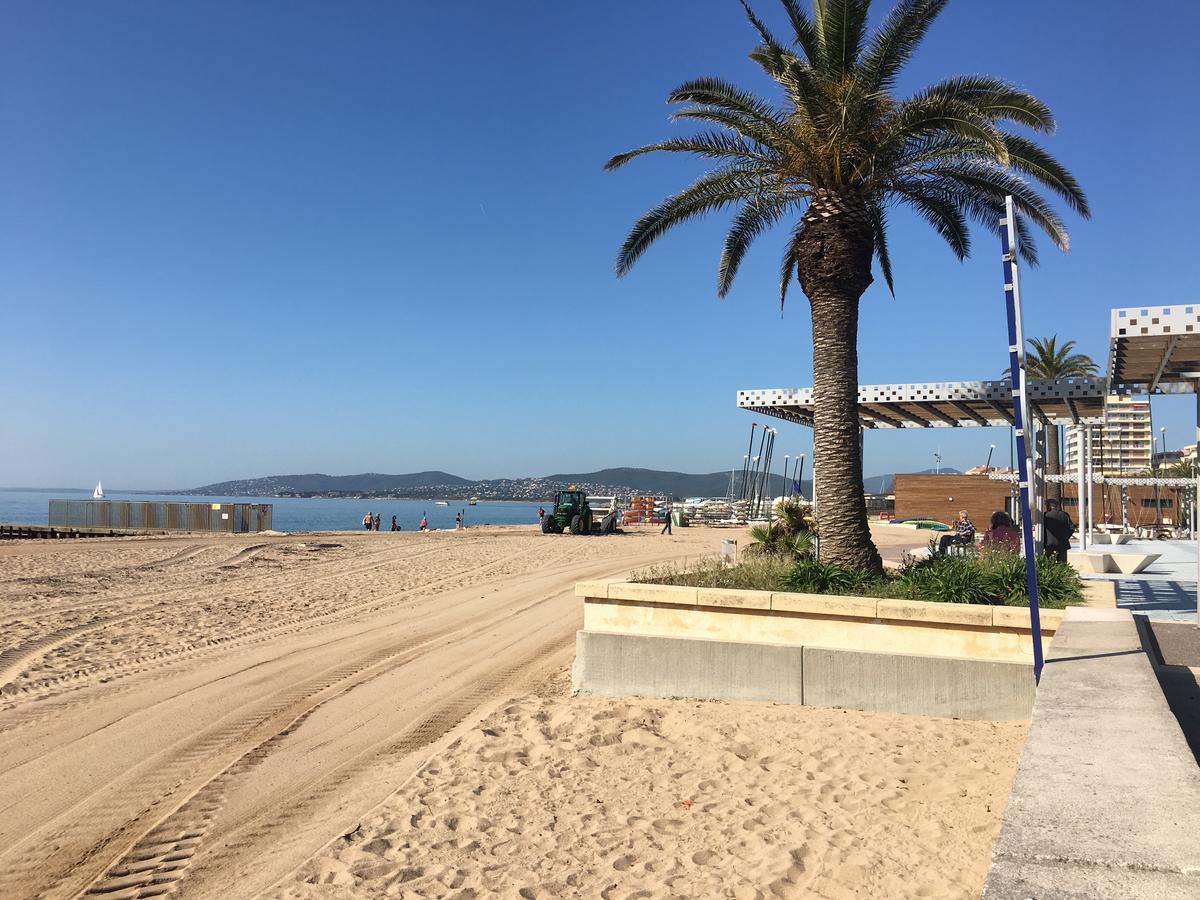 Apartmán Les Pins Maritimes Fréjus Exteriér fotografie